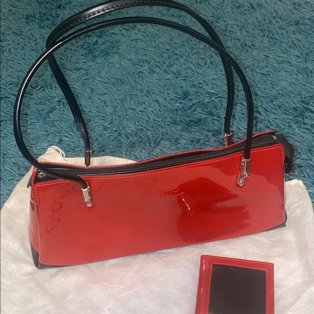 Beijo Red Patent Leather Baguette Shoulder Bag Y2K - Picture 2 of 4